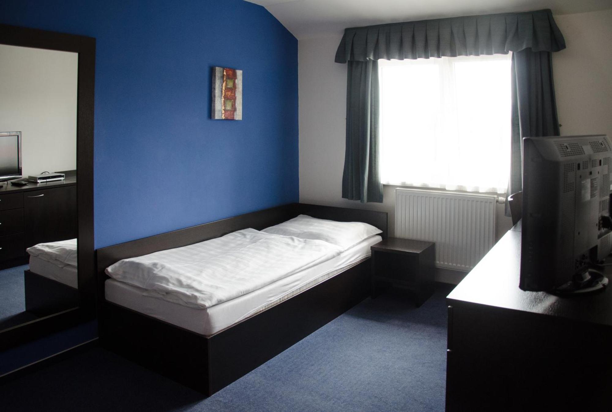 Garni Hotel Fellini Žiar nad Hronom Rom bilde